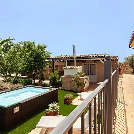 Degli Ulivi, Siracusa, Private Pool, 400 Mt From The Holiday home *